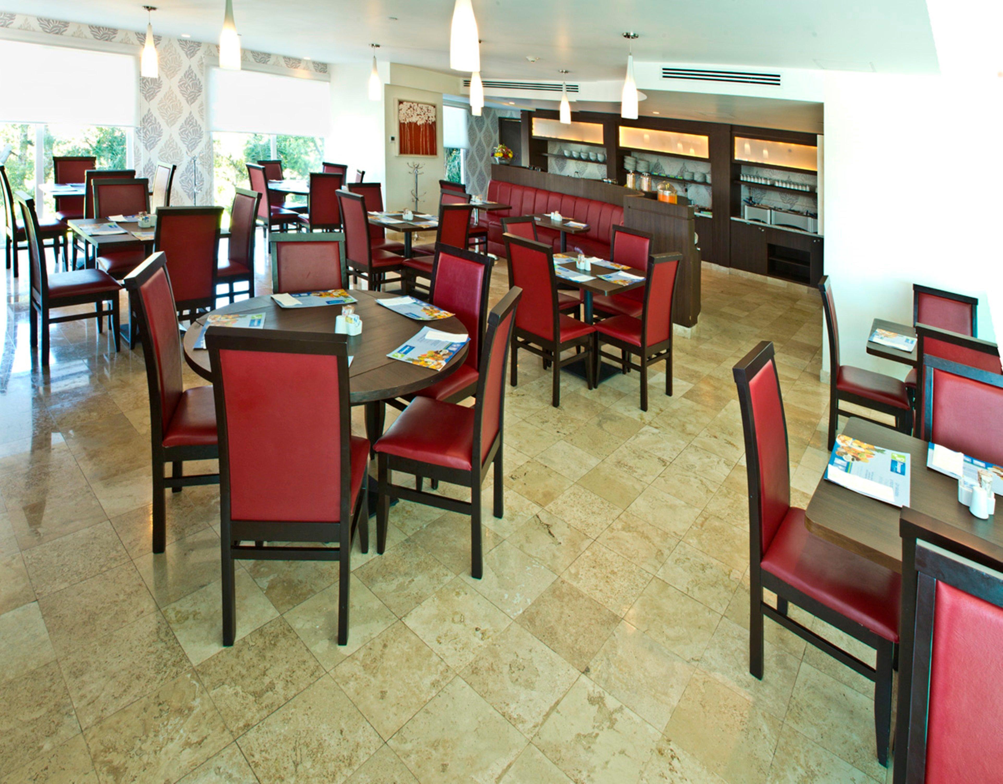 Holiday Inn Express & Suites Queretaro By Ihg Exterior foto
